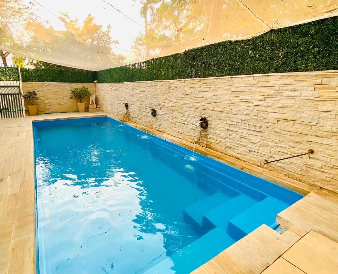 Roshani Pool Villa Gurgaon - 7Br #Privatepool #Villa #Bungalow #Garden #Staycation מראה חיצוני תמונה