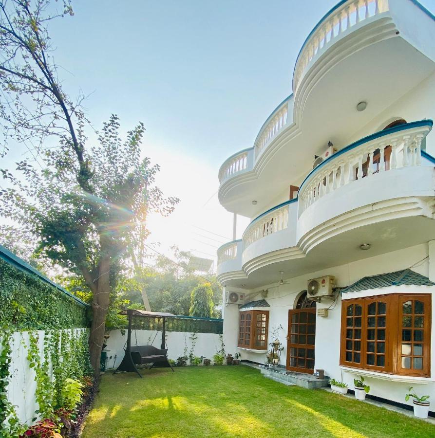 Roshani Pool Villa Gurgaon - 7Br #Privatepool #Villa #Bungalow #Garden #Staycation מראה חיצוני תמונה