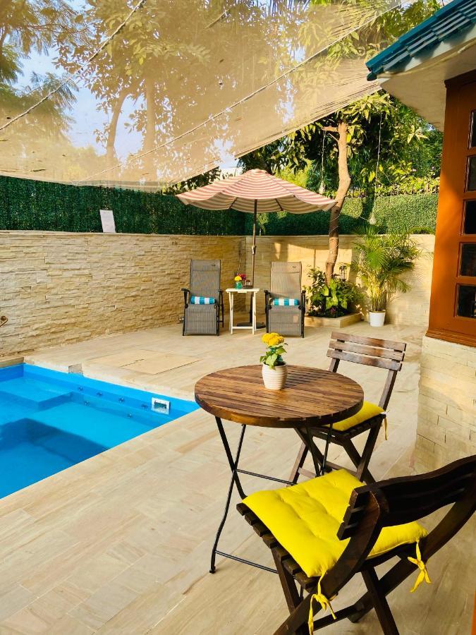 Roshani Pool Villa Gurgaon - 7Br #Privatepool #Villa #Bungalow #Garden #Staycation מראה חיצוני תמונה